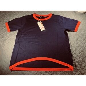 NWT Women's Navy With Red Accents‎ Sweater - Size M